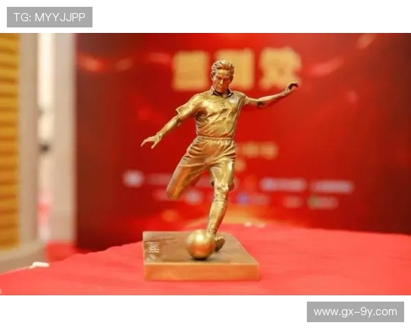 红日香港明星足球队：闪耀赛场的传奇足坛巨星与荣耀时刻